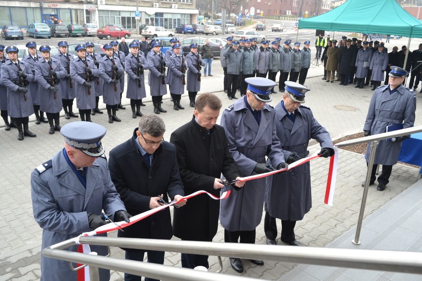 Komenda policji w Rybniku jak nowa. Minister Błaszczak na otwarciu