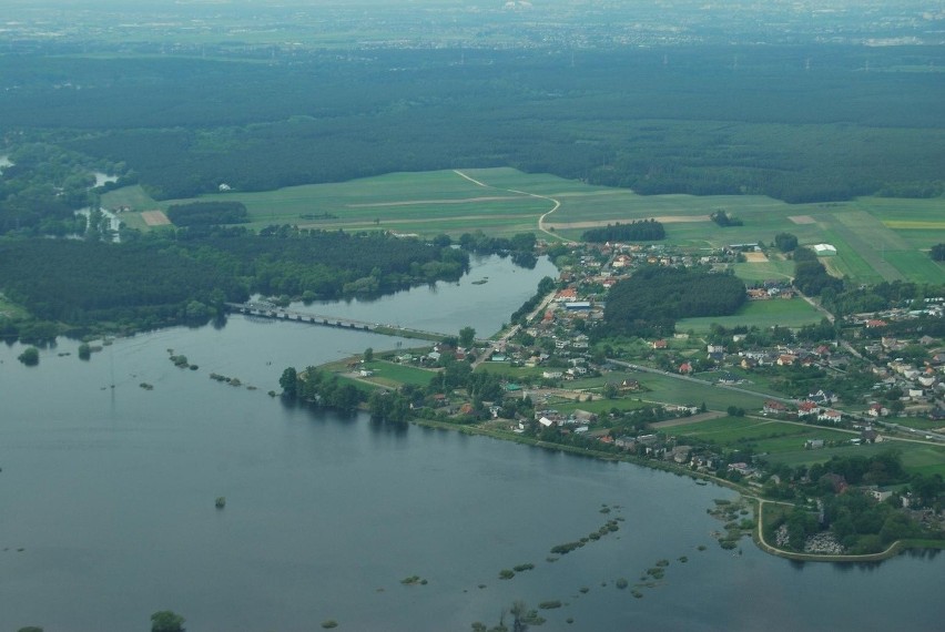 W drugiej połowie maja 2010 r. w środkowej Europie doszło do...