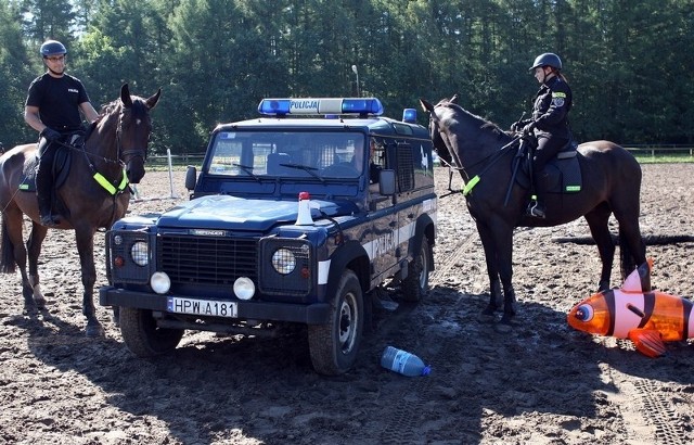 Konna Policja w Szczecinie