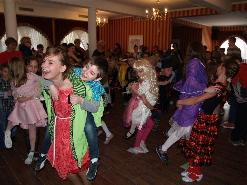 Karnawałowy bal dla najmłodszych wyszkowian (zdjęcia)