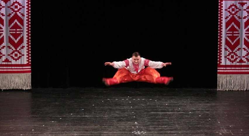 Balet z Ukrainy "Virski" w teatrze w Grudziądzu