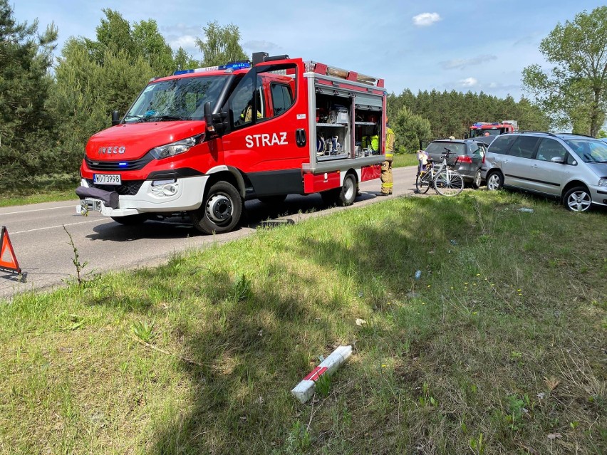 Wypadek w Damiętach. Zderzyły się dwa samochody osobowe. 6.06.2022