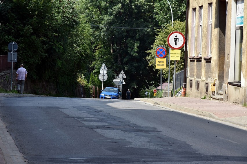 Będą problemy w ruchu. W poniedziałek, 19 sierpnia rusza remont ulicy Stróżowskiej [ZDJĘCIA]