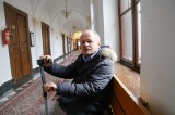 Krótka noga, długi proces, czyli sprawiedliwość po polsku. Mieszkaniec Rzeszowa od sześciu lat czeka na rozprawę