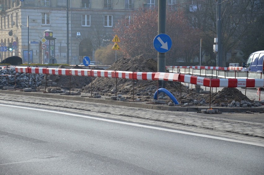 Przebudowa pl. Kościuszki może się przedłużyć. Do akcji wkroczyli archeolodzy (ZDJĘCIA)