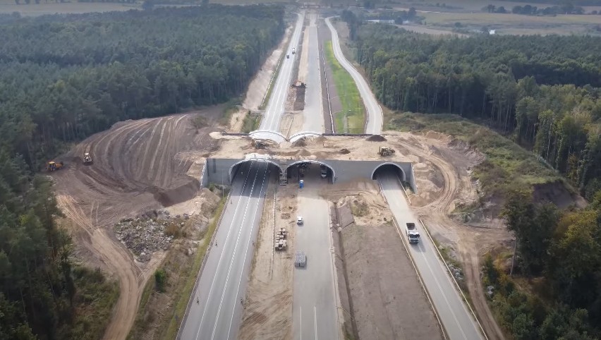 Trasą S5 prosto do autostrady A1. Kiedy pojedziemy tym odcinkiem? [obejrzyj wideo z drona]