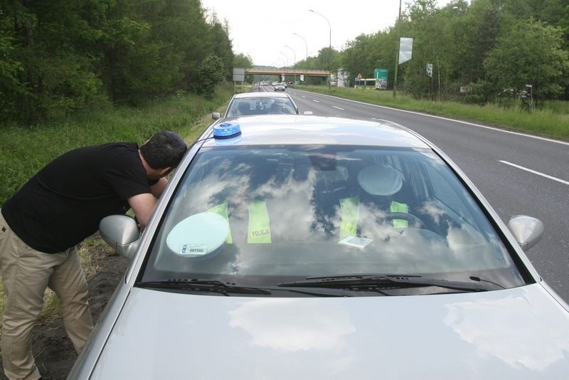 Śląscy policjanci prowadzili akcję "Trzymaj się prawego pasa" [ZDJĘCIA + WIDEO]