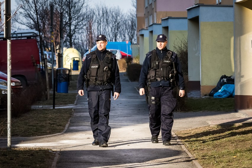 Podwyżka wyniesie przeciętnie dla funkcjonariuszy 253 zł na...