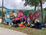 Dzieci stworzyły murale koło kina Bajka w Kluczborku. Zobacz, jak wygląda efekt [ZDJĘCIA]