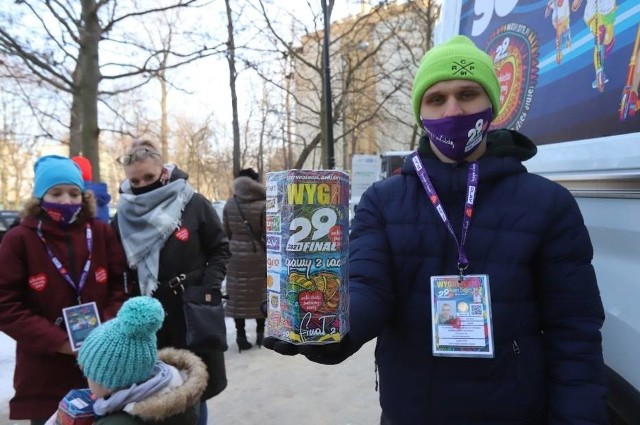 29. Finał WOŚP w SosnowcuZobacz kolejne zdjęcia. Przesuń zdjęcia w prawo - wciśnij strzałkę lub przycisk NASTĘPNE