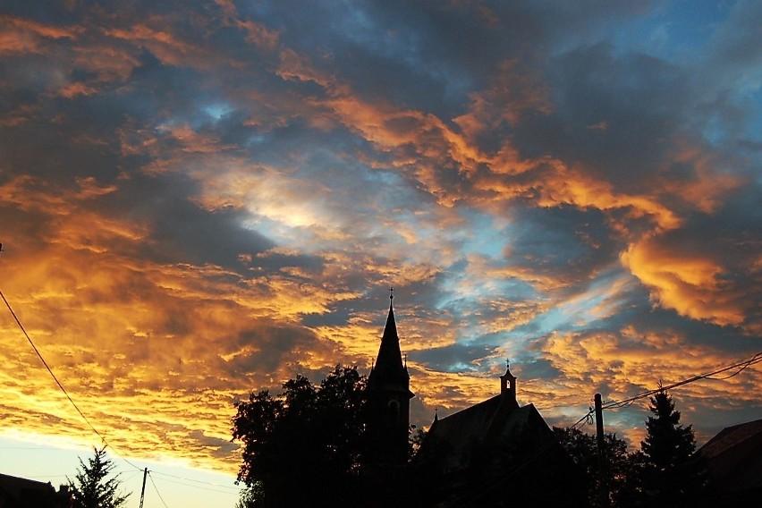 Magiczne zachody słońca nad Tarnowem i regionem