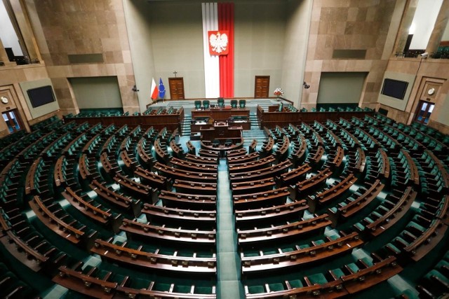 PiS w wyborach do Sejmu zdobyło 194 mandaty, KO - 157; Trzecia Droga - 65; Nowa Lewica - 26; Konfederacja - 18