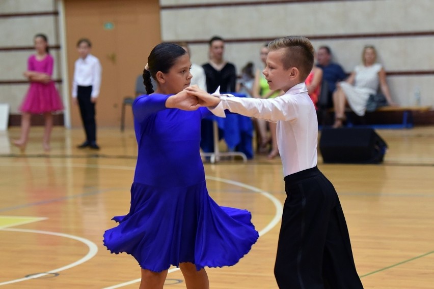 Nowy Sącz. Ponad setka młodych na Turnieju Tańca Towarzyskiego Tuptuś 2018