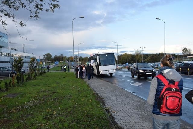 Lotnisko chce mieć nowy pas, mieszkańcy protestują [WIDEO]