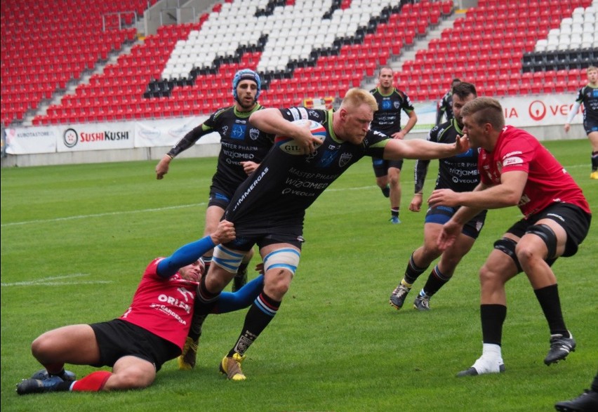 Master Pharm Rugby wygrali za pięć punktów. Brawa dla łodzian za walkę!