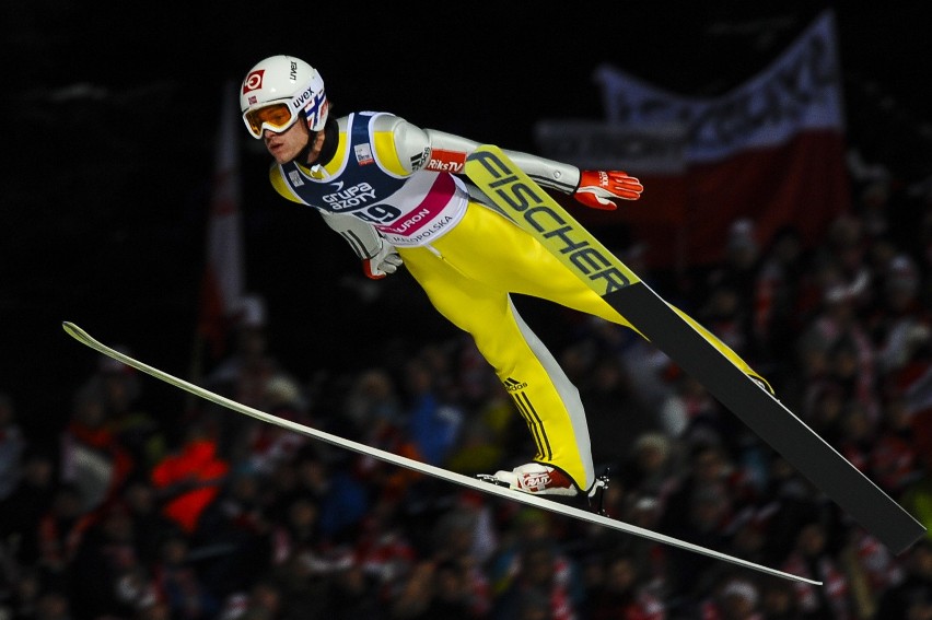 PŚ w skokach narciarskich Engelberg 2017. W niedzielę...