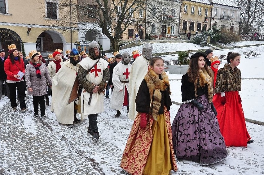 Orszak Trzech Króli został zorganizowany w Sandomierzu po...