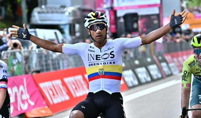 Jhonatan Narvaez, zwycięzca pierwszego etapu Giro d'Italia.