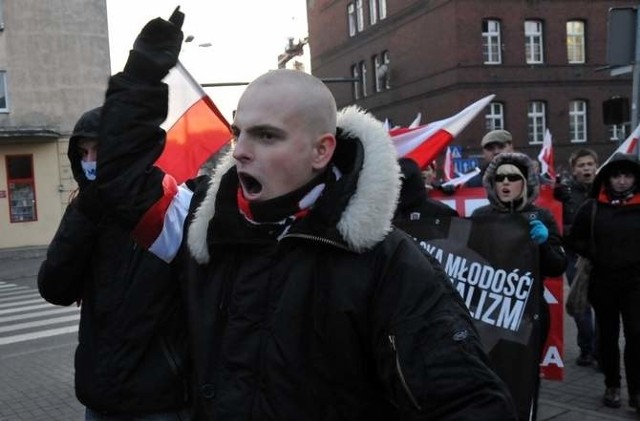 Narodowa Bydgoszczi ONR podczas ubiegłorocznego marszu ulicami Bydgoszczy.