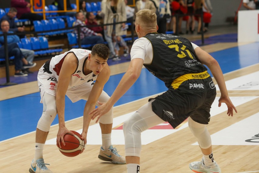 Pewna wygrana koszykarzy Startu Lublin z Sokołem Łańcut. Problemy były tylko na początku