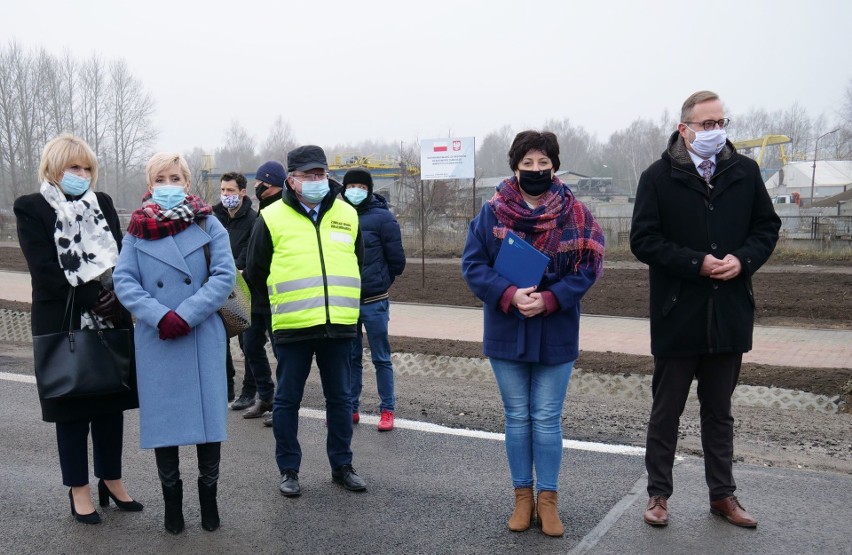 Ostatnie rondo na zachodniej obwodnicy Zawiercia jest już...