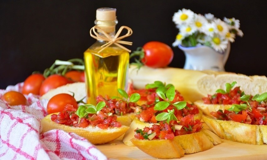 Oryginalna włoska bruschetta.