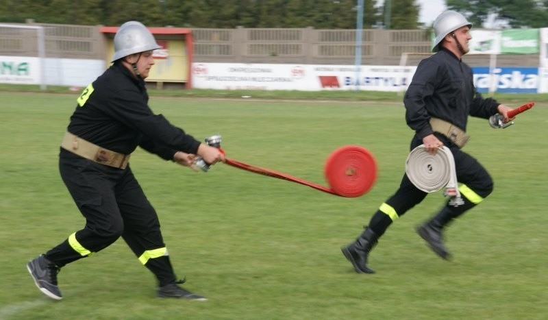 Ponad 300 strażaków z wszystkich 16 jednostek OSP z gminy...