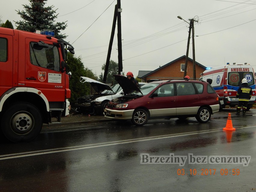 Wypadek w Brzezinach. Zderzyły się 3 auta