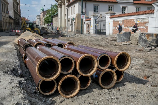 Jedną z głównych - trwających właśnie w Krakowie inwestycji - jest przebudowa ul. Krakowskiej. Zakończyć powinna się w styczniu 2020 roku.