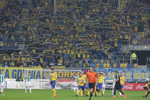 Wojewoda zamknął "Górkę" na stadionie Arki