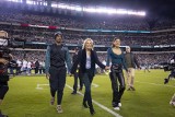 Pierwsza Dama USA wybuczana na meczu futbolu amerykańskiego NFL w Filadelfii. Matecznik Demokratów nieprzychylny Jilli Biden