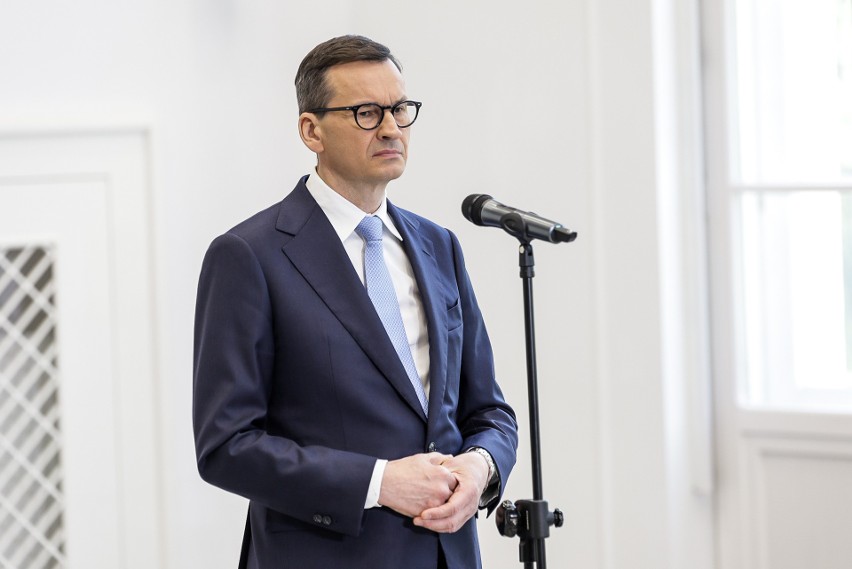 Premier Mateusz Morawiecki, minister Marlena Maląg i...