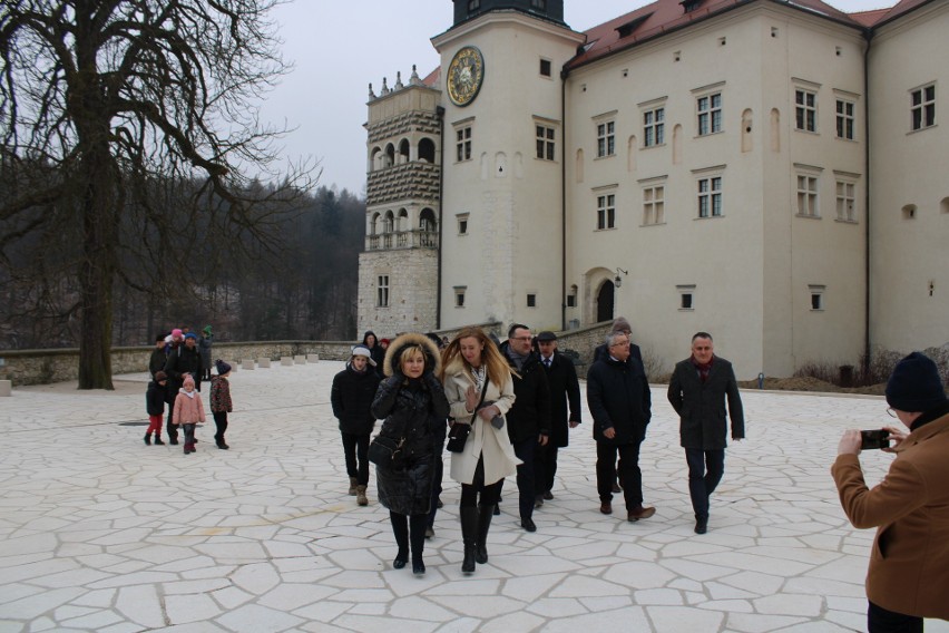 Uroczystości upamiętniające powstanie styczniowe na zamku w...