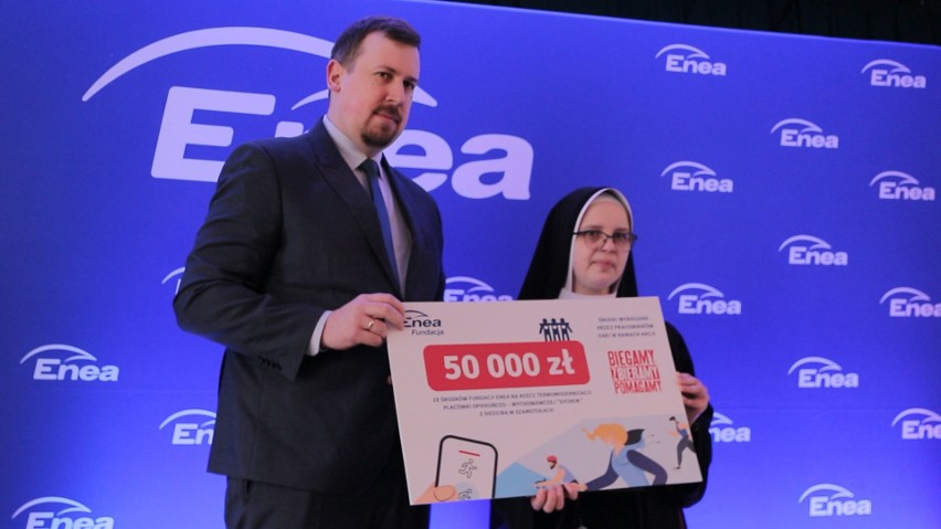 15 marca fundacja Enea przekazała czek o wartości 50 tysięcy...