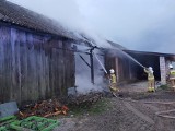 Pożar stodoły w Odechowcu w gminie Skaryszew. Budynek częściowo spłonął 