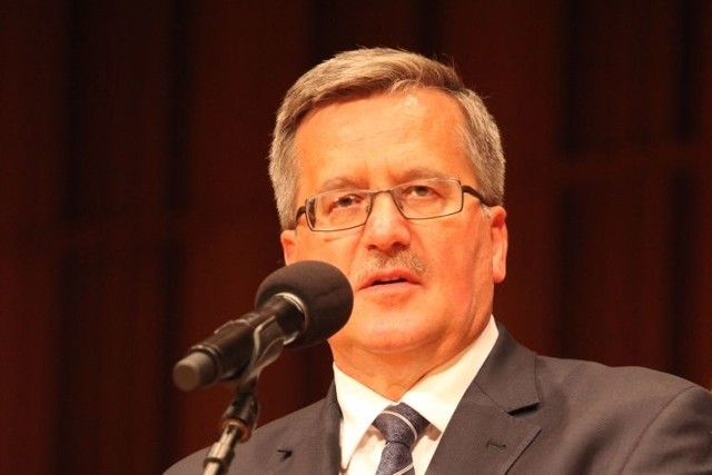 Prezydent Rzeczypospolitej Polskiej Bronisław Komorowski wręczył akty nominacyjne nauczycielom akademickim oraz pracownikom nauki i sztuki.