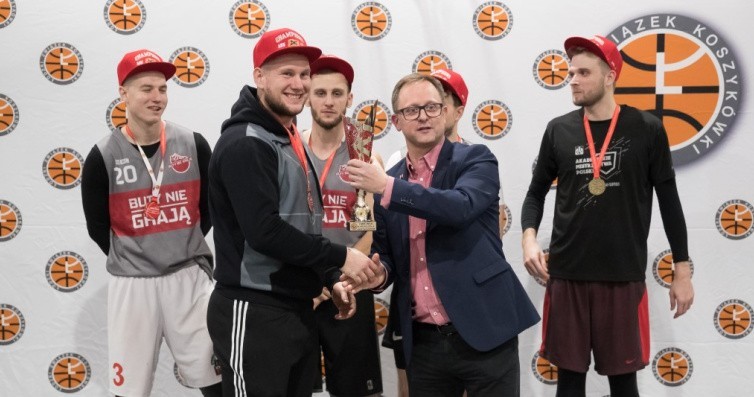 Buty nie grają Medest najlepsze w LDZ 3x3 Basket Liga