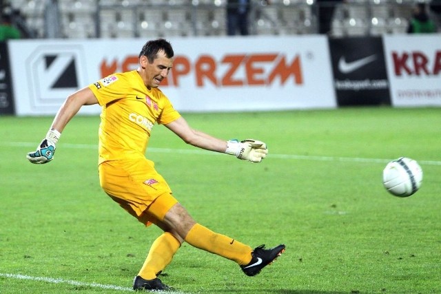Krzysztof Pilarz przepuścił siedem goli w tym sezonie