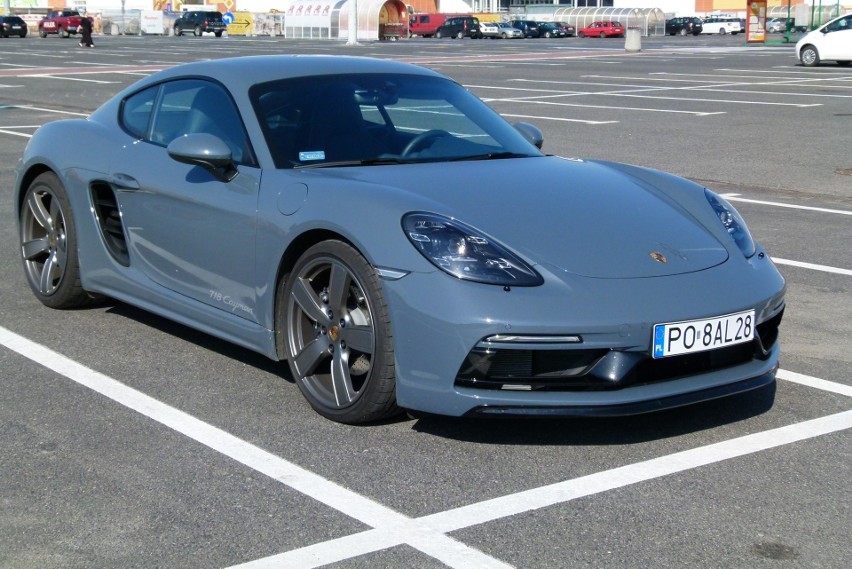 Porsche 718 Cayman - test...