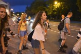 Nightskating Białystok ruszył sprzed katedry (zdjęcia, wideo)