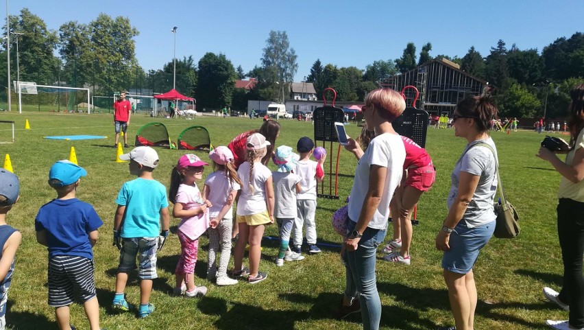 Udana impreza sportowa dla przedszkolaków na obiekcie WLKS Krakus Swoszowice [ZDJĘCIA]