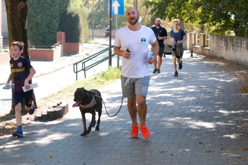 Podbiegi 2018. 800 osób wystartowało w jesiennej edycji imprezy! [DUŻO ZDJĘĆ]