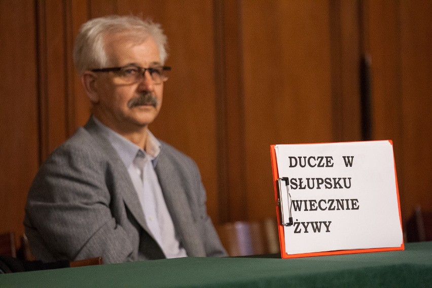 Na sesji nadzwyczjnej o budżecie Słupska na 2016 rok (wideo, zdjęcia)