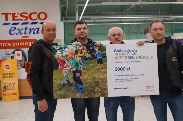 Tesco Ostrołęka: granty rozdane. Kto otrzymał pieniądze w tym roku?