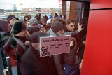 Restauracja KFC w Krośnie otwarta. 300 kubełków rozeszło się błyskawicznie [ZDJĘCIA]