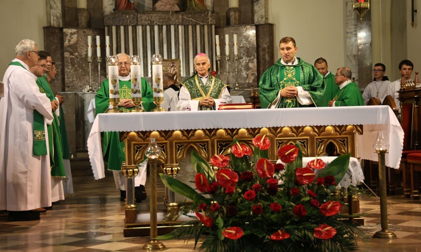Mszy świętej przewodniczył biskup Marian Florczyk