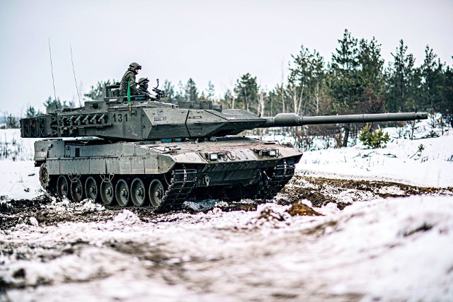 Na zdj. Leopard-2.