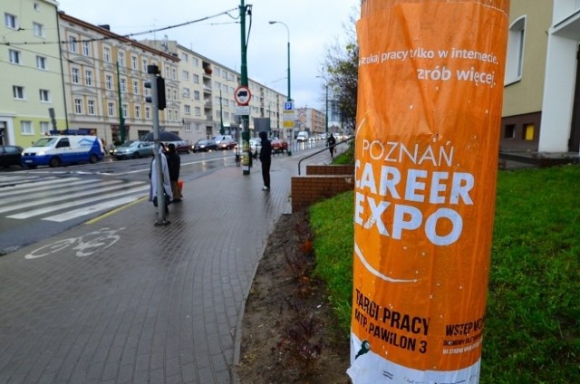 Wszystkie zauważone przez nas plakaty znajdujące się w miejscach do tego nieprzeznaczonych zostaną usunięte - zapowiadaja organizatorzy Career Expo