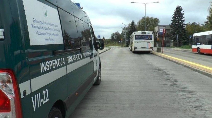 Autobusy na Mazowszu pod kontrolą inspektorów transportu drogowego. Ponad pół setki pojazdów skontrolowano również w Radomiu. Były usterki?