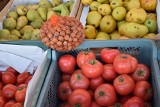 Pomidory malinówki można kupić za 2 złote, a buraki czerwone już za złotówkę. Ceny owoców i warzyw w PCH AGROHURT w Rzeszowie